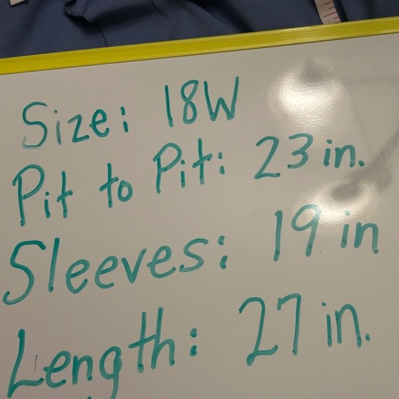 Foxcroft No-iron Button Down Shirt, size 18W - Picture 6 of 6